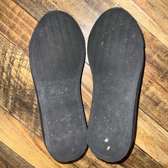 PANGAIA Grape Leather Sneakers Black Size 38W - Picture 7 of 7